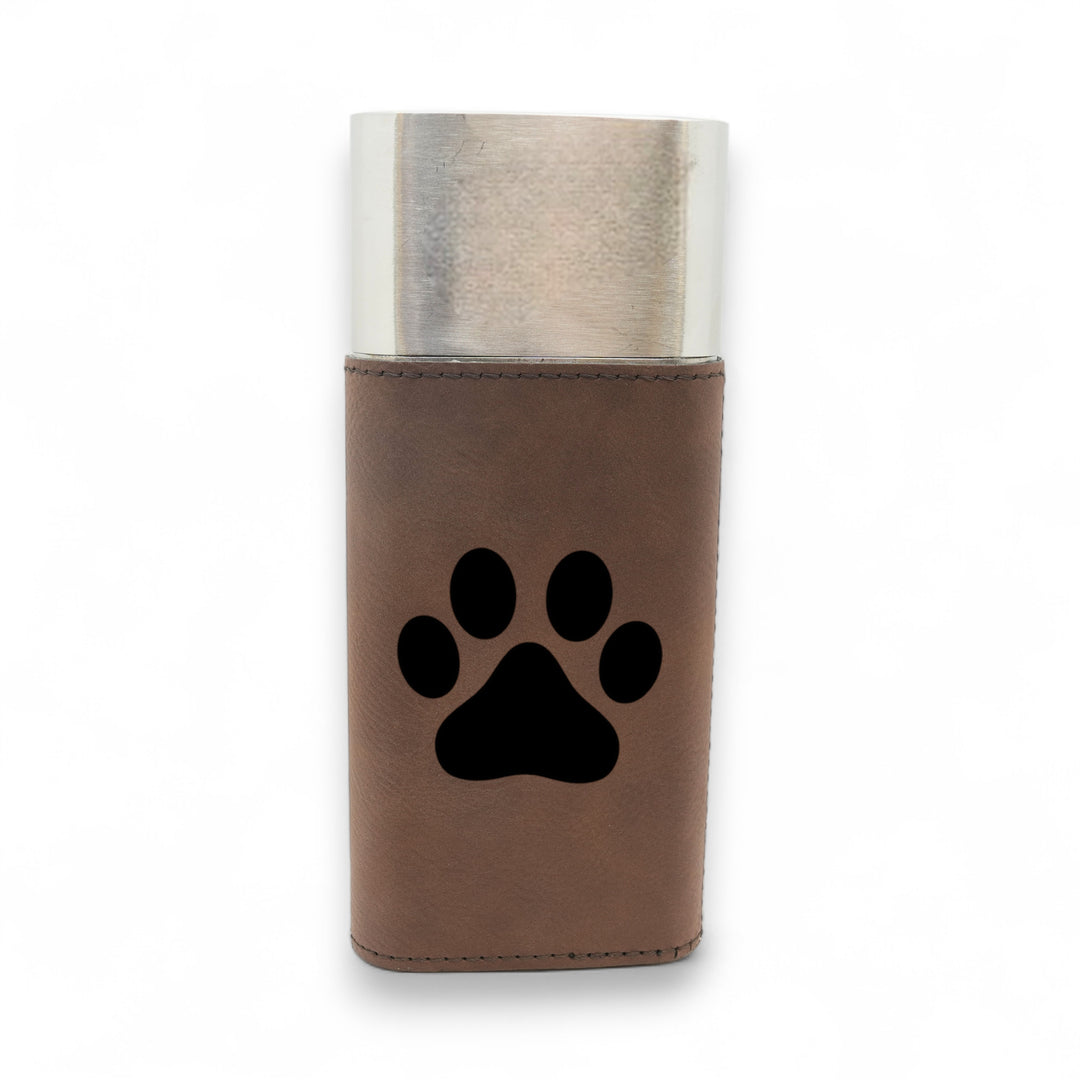 HipFlaskPlus dark brown leatherette cigar case with cutter engraved with Dog Paw