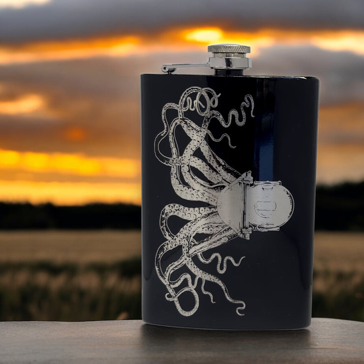 8oz BLACK Steampunk Octopus Flask
