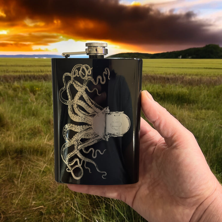 8oz BLACK Steampunk Octopus Flask