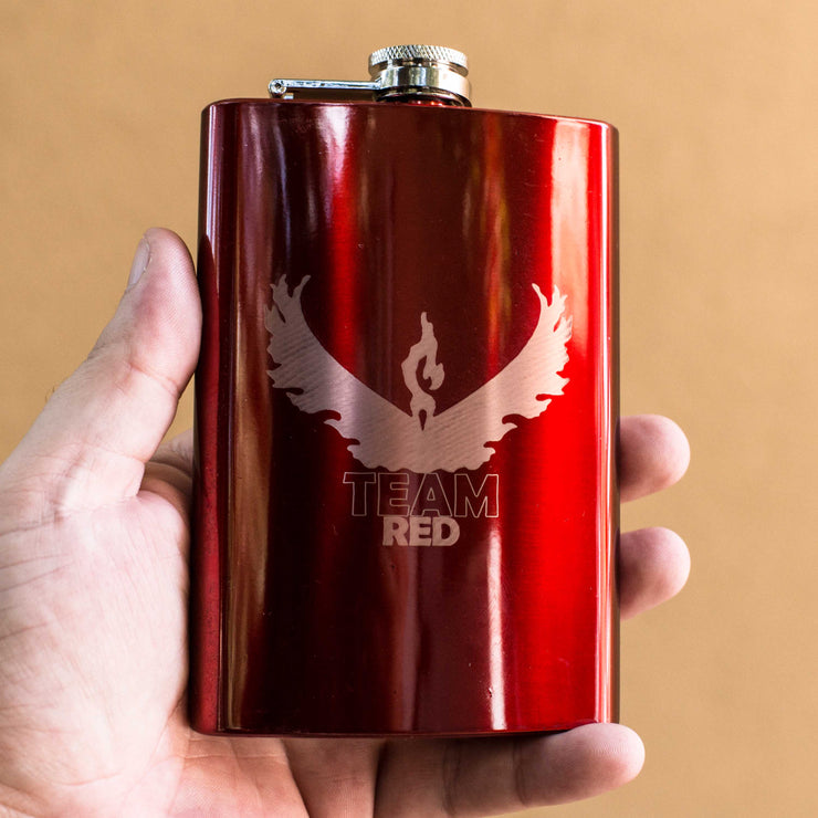 8oz RED Team Red Flask