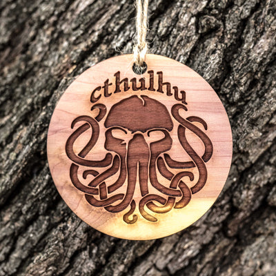Cthulhu - Raw Cedar Ornament 3x3in