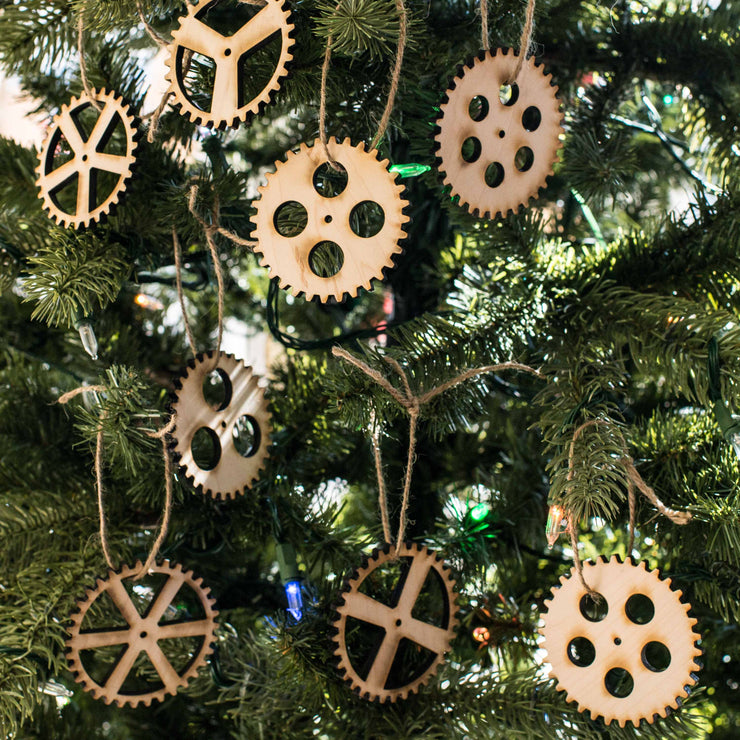 Ornament - Gears Set of 8 - Raw Wood 3x3in