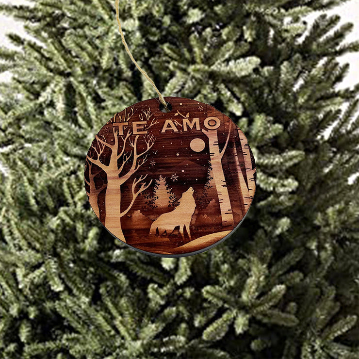 Te Amo Winter Wolf - Cedar Ornament